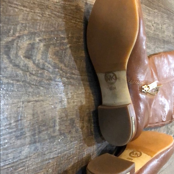 MK used leather boots. - Picture 5 of 6